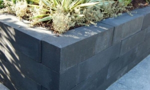 Mauerstein Glatt 60x15x15